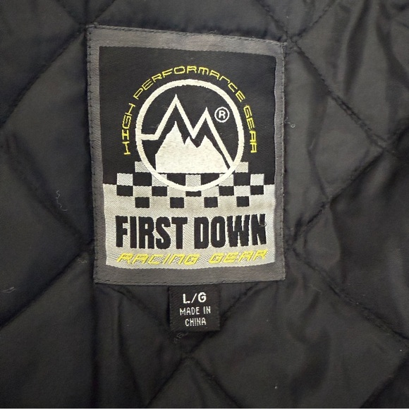 FIRST DOWN - preloved/vintage - Japanese design racing jacket - LARGE - Picture 13 of 14